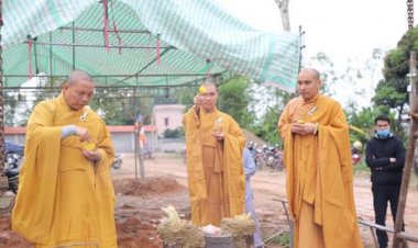 Thiền viện Trúc Lâm Yên Thành đúc đại hồng chung