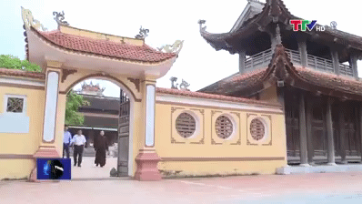 Chùa Sùng Nghiêm Diên Thánh: Ngôi chùa cổ thiêng thuộc xã Văn Lộc, huyện Hậu Lộc, tỉnh Thanh Hóa