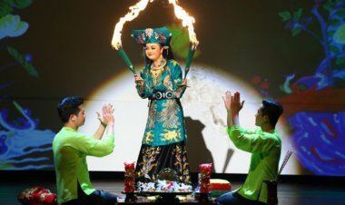 Biến tướng hầu đồng 'ăn mòn' văn hóa