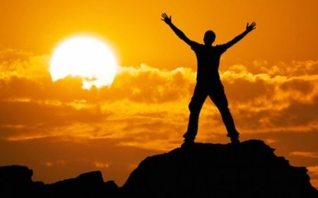 Càng ‘vứt bỏ’ 4 thứ này, cuộc đời càng hưởng phúc khí, tai hoạ tự tránh xa: Nhiều người cố giữ rồi phải ôm hận ở tuổi trung niên