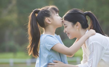 Cha mẹ cần làm gì để mang lại phúc đức cho con?