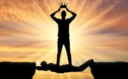 Sống 'khôn hết phần người khác' sớm muộn cũng sẽ tự tay 'bóp chết' tiền đồ của bản thân